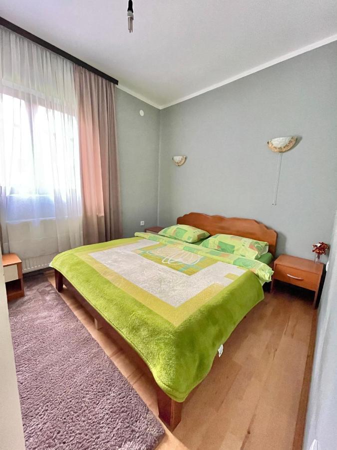 Underwoods Zabljak Guesthouse Buitenkant foto