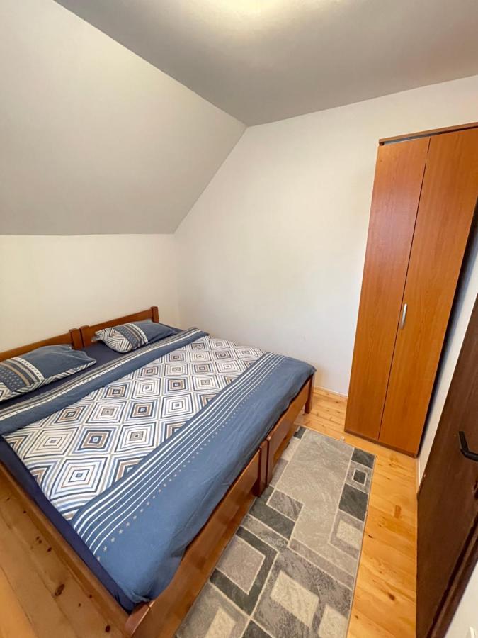 Underwoods Zabljak Guesthouse Buitenkant foto