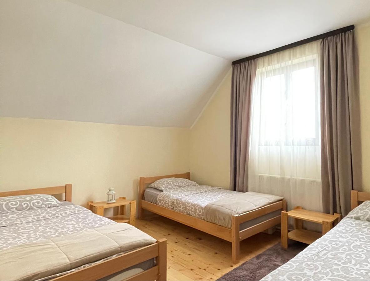 Underwoods Zabljak Guesthouse Buitenkant foto