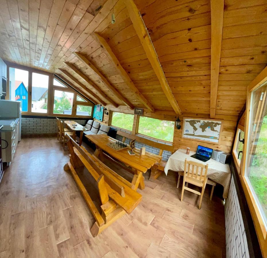 Underwoods Zabljak Guesthouse Buitenkant foto